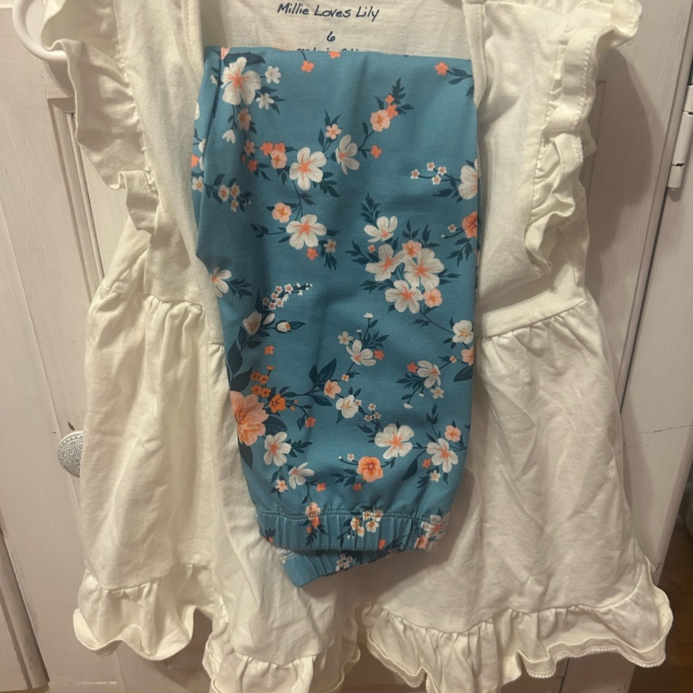 White Ruffled Kids Matching Set - Picture 2 of 2